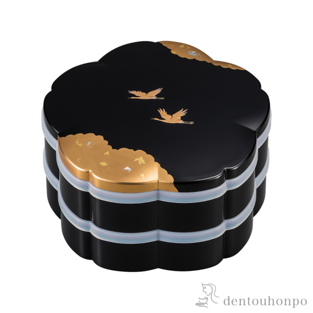 漆器 黒塗 金彩 錆老松 蝶貝入 重箱 二段重 漆器 黒塗 金彩 錆老松 蝶貝入 重箱 二段重